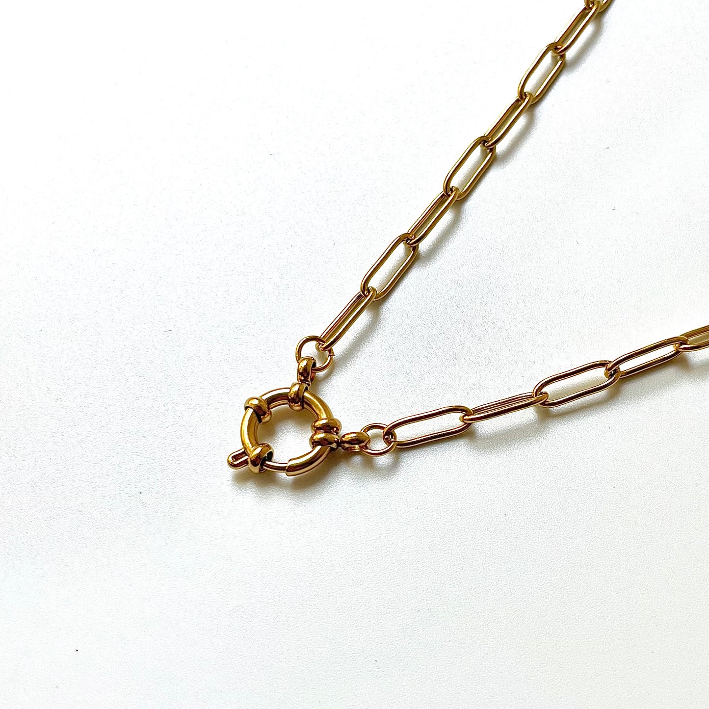 Round Clasp Paperclip Necklace