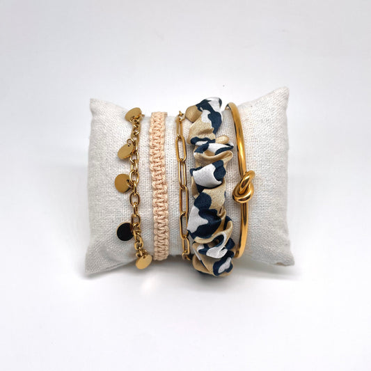 Set of 5 bracelets